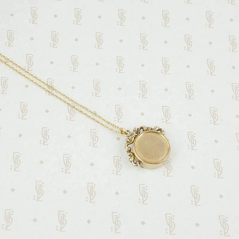 Beautifully Detailed Vintage Compass Pendant