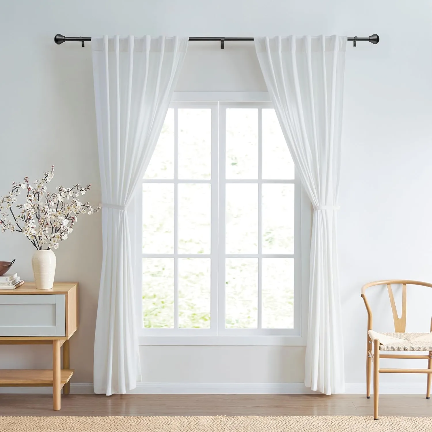 DKNY Conrad Curtain Rod for Windows 36 to 66 inches, Adjustable Length 1 inch Diameter Metal Curtain Rod with Finials, 36” – 66”, Black