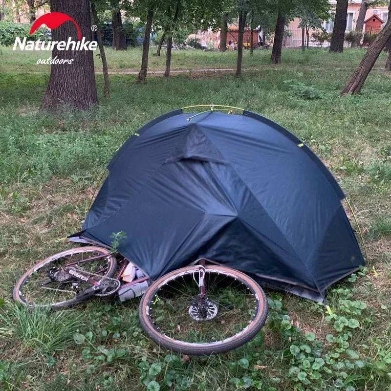Lightweight outdoor tent camping tent free standing hiking dome tent with footprint