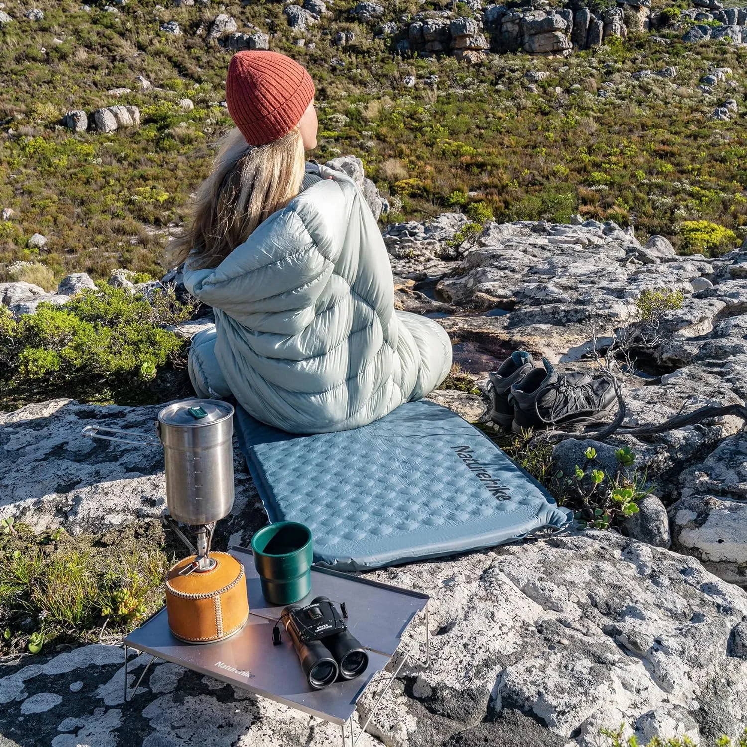 Naturehike Ultralight Self Inflating Insulated Sleeping Pad with Foam, Lightweight Rectangular Sleeping Mat for Camping Backpacking Hiking Traveling, ISPO Award Winner 2024
