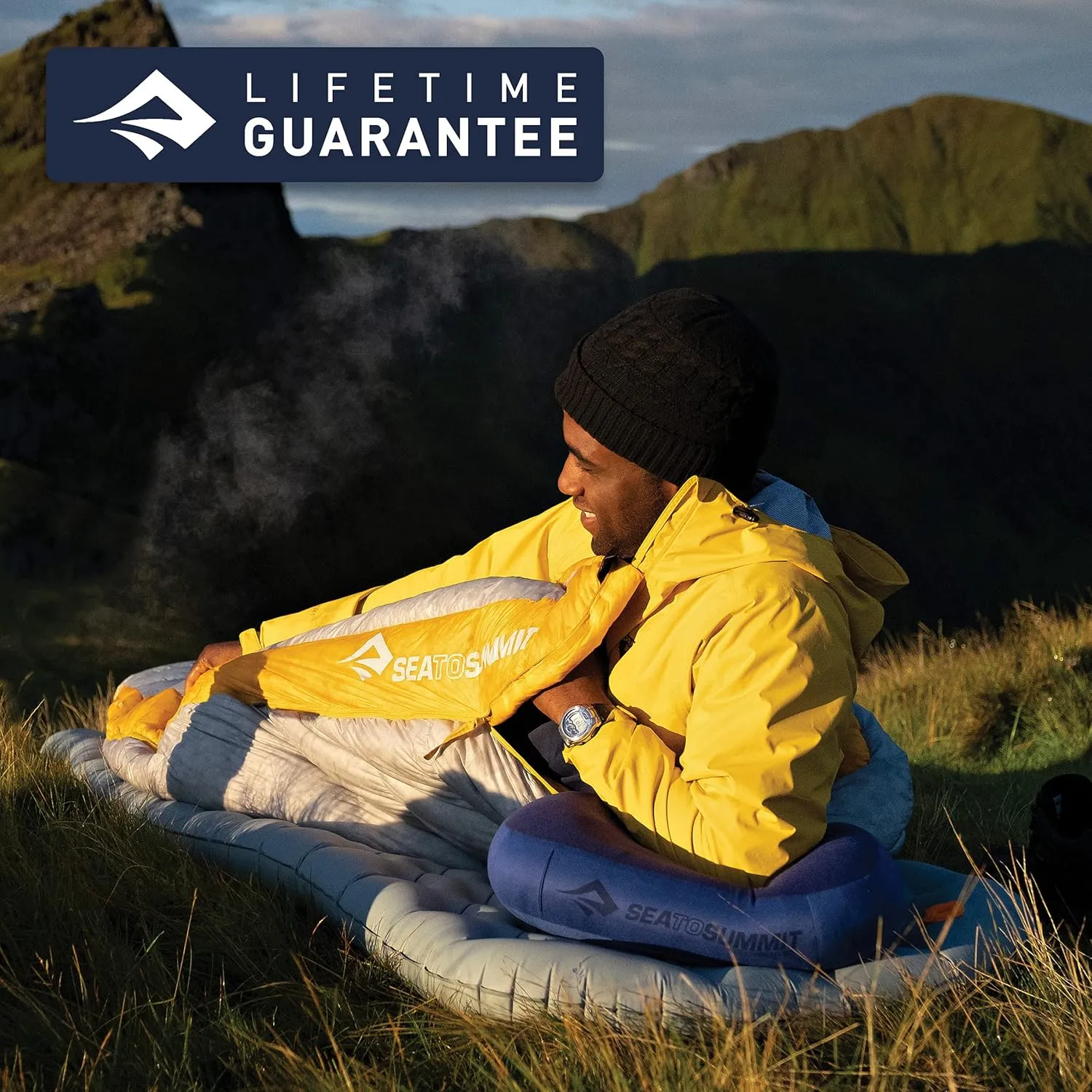 Sea to Summit Aeros Premium Inflatable Travel Pillow, Large (16.5 x 11), Lime