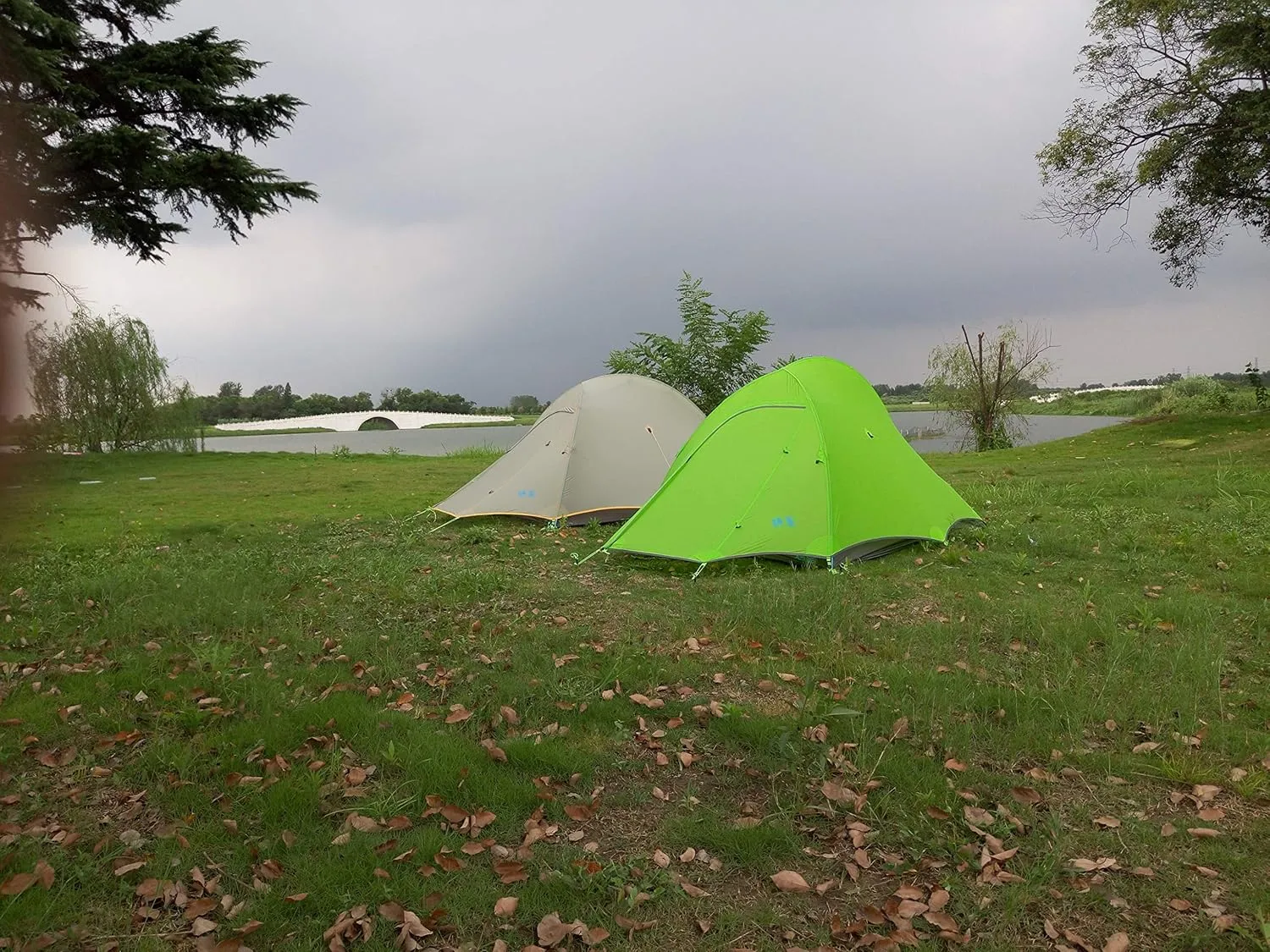 Skylarks 2personst,20D Doubleside Silicone.Windproof 、Rainproof and Ultralight Tent