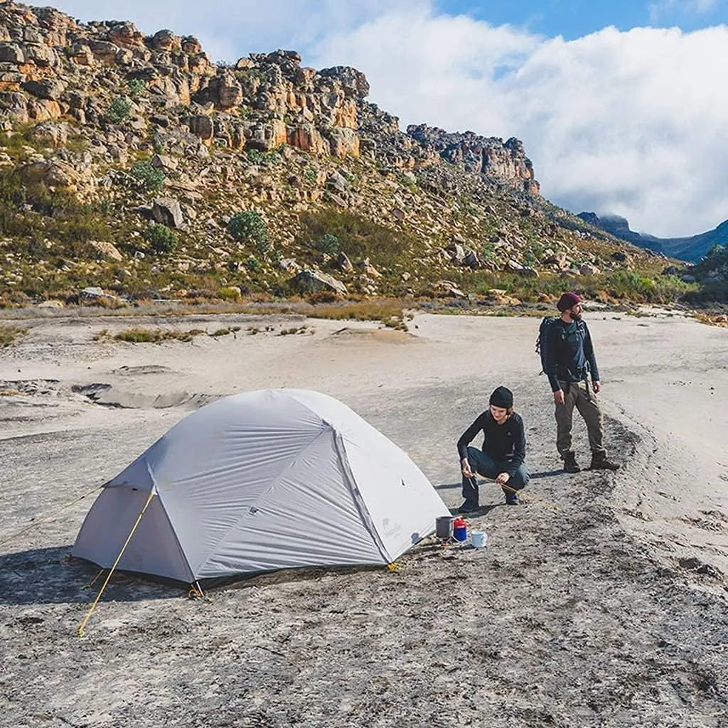 Tents for Camping Beach Tents Ultralight Instant Tent 2 Person Easy Set Up Double Layer Waterproof 3 Season Camping Tent for Outdoor Hiking Family Tents for Camping Hiking Traveling