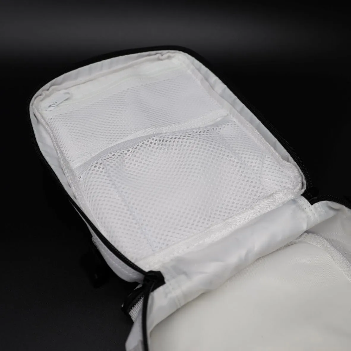 WOLFpak 9L Backpack Mini (Polar White)
